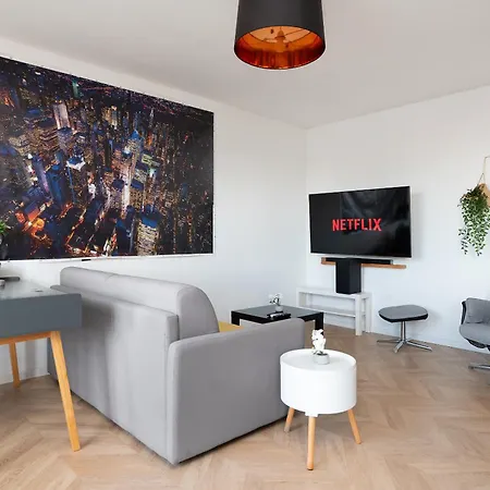 شقة T3 Vue Canal & Clocher Et Parking, Centre